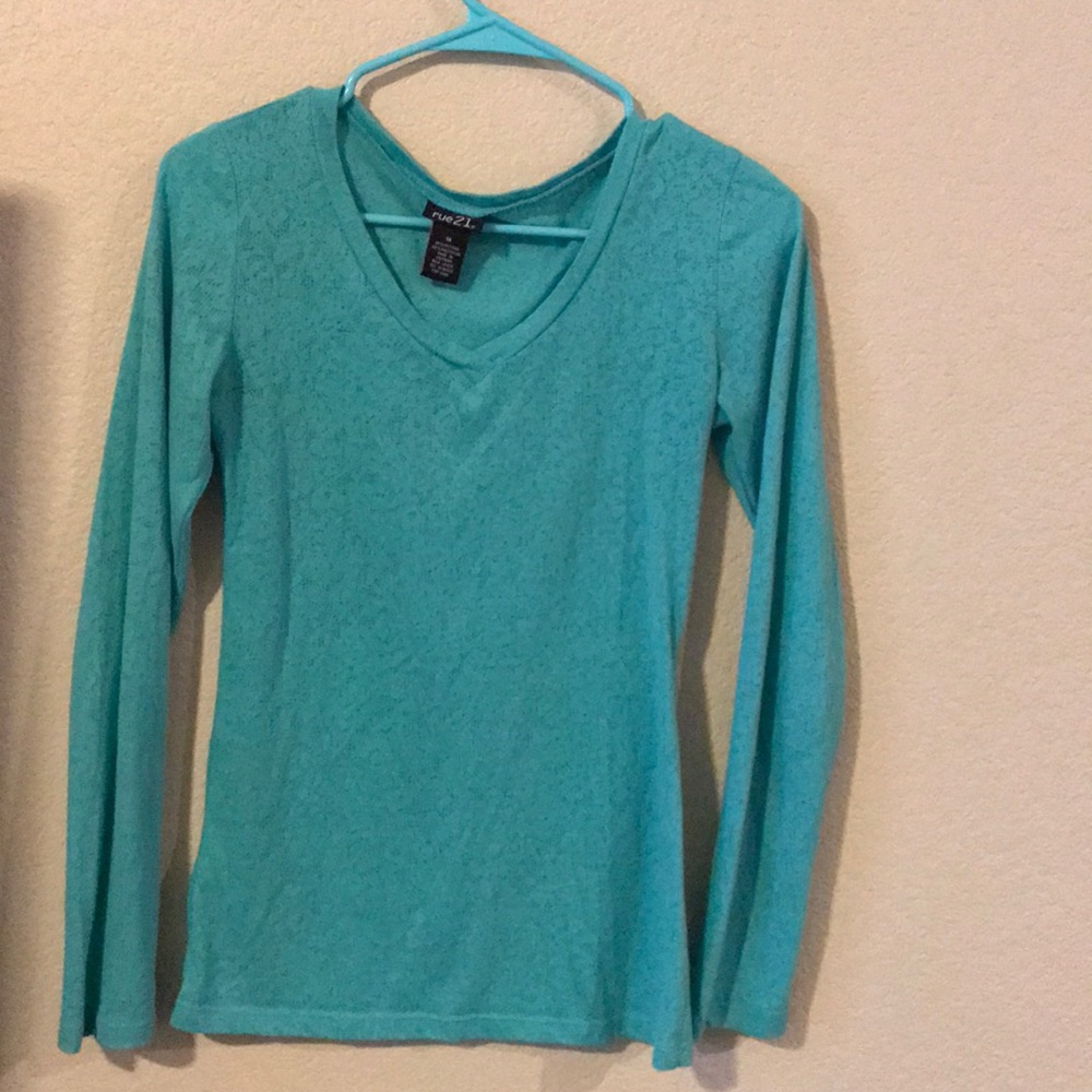 Rue 21 long sleeve shirt; size M